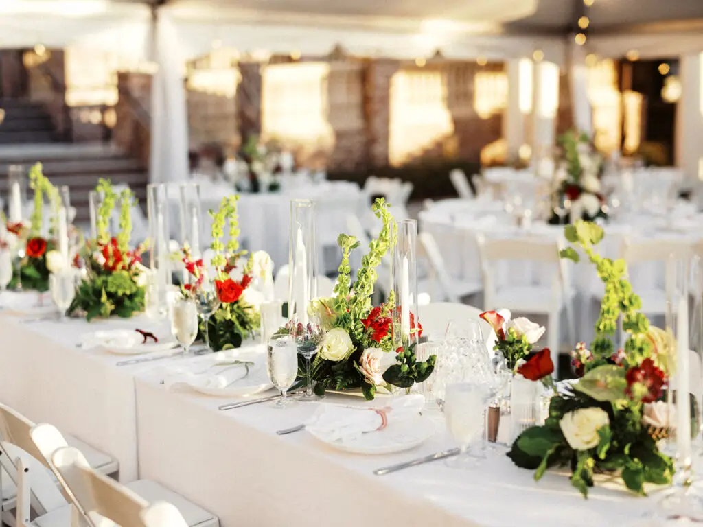 Kristie and Brandon table decor